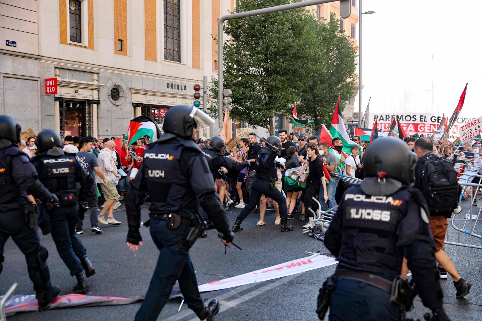 Los disturbios que han obligado a suspender la última etapa de La Vuelta