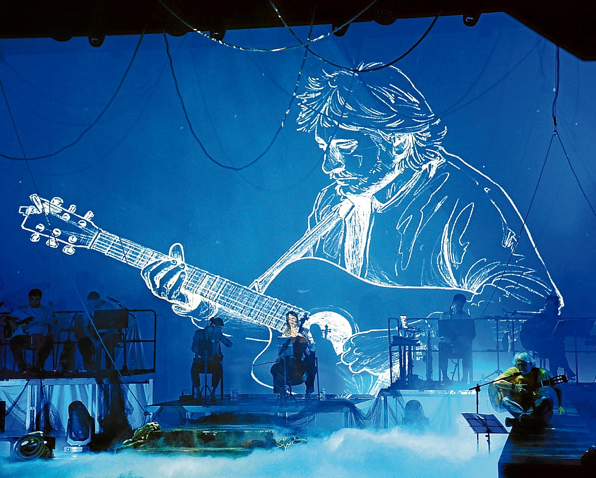 Un momento del concierto homenaje a Benito Lertxundi, ayer en el Muxikebarri.