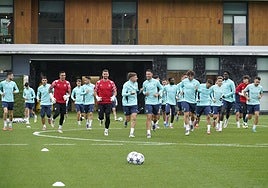 Entrenamiento en Lezama este lunes.