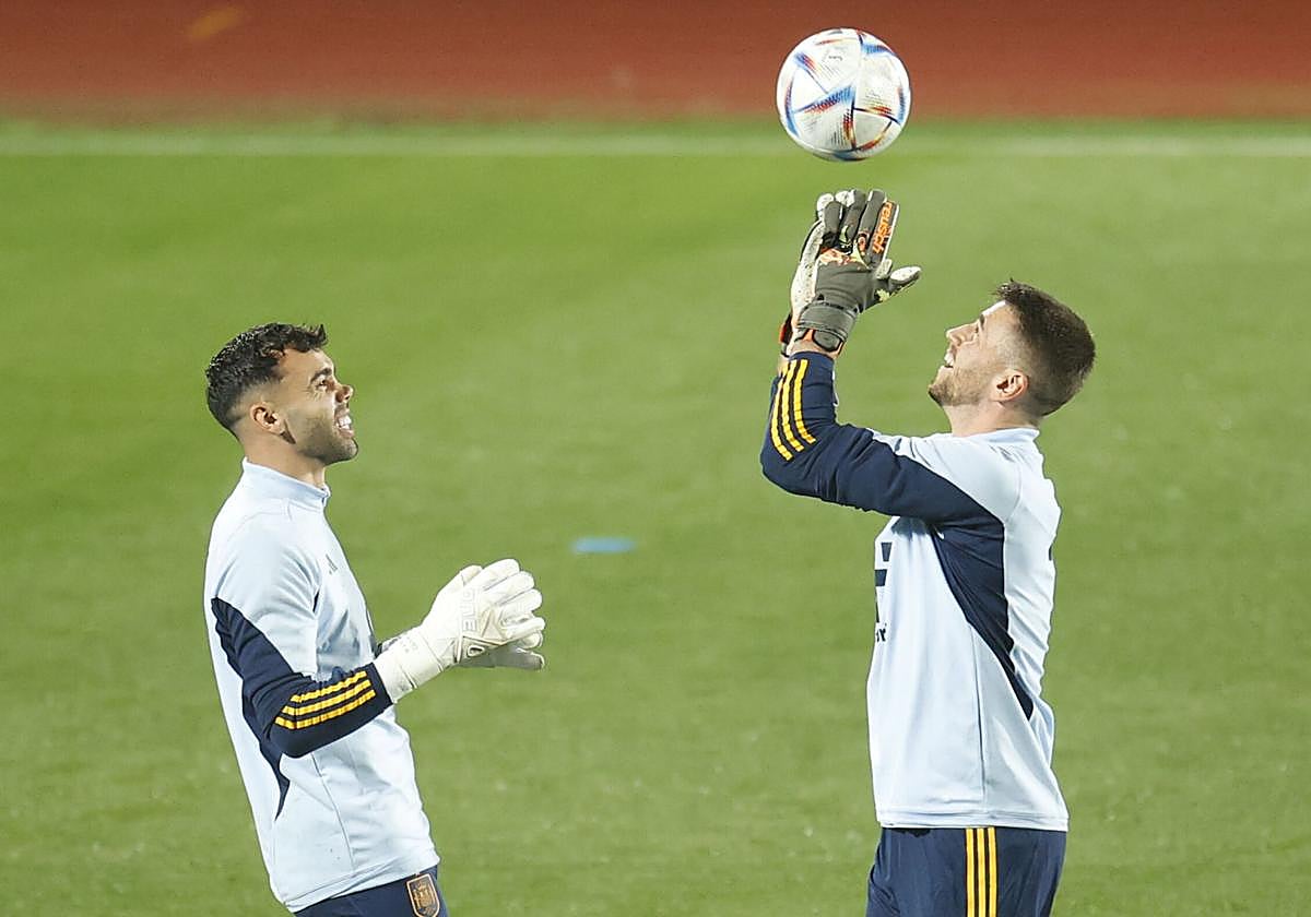 Raya y Simón, en un entrenamiento con la Selección.