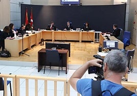 «¿Es normal que un masajista te toque los pechos y te meta los dedos en la vagina?»