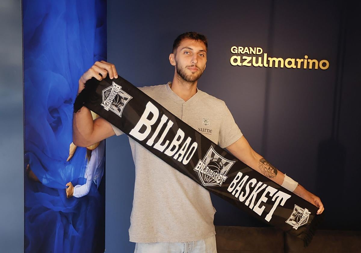 Luke Petrasek, nuevo jugador del Bilbao Basket