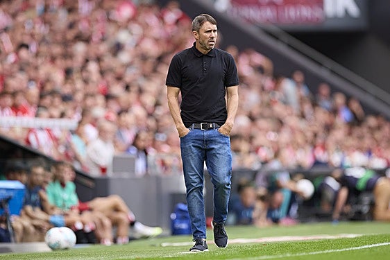 Coudet, ante el Athletic.