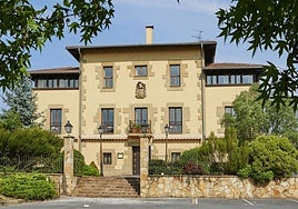 Palacio Lezama Leguizamon, en Etxebarri, datado en el siglo XVIII.