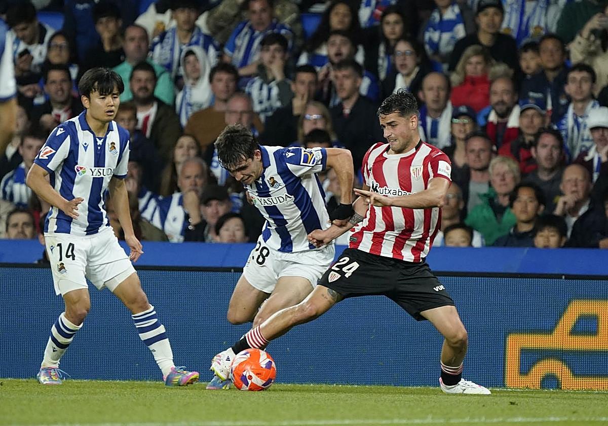 Beñat Prados, en un encuentro ante la Real Sociedad la temporada pasada.