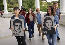 El Ayuntamiento de Zarautz organizará un acto «consensuado» en memoria de 'Txiki' tras la polémica por el veto a la exposición