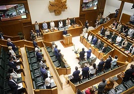 Pradales promete una «autopista» en Euskadi para proyectos industriales