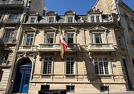 El palacete está situado en el número 11 de la céntrica Avenida Marceau.