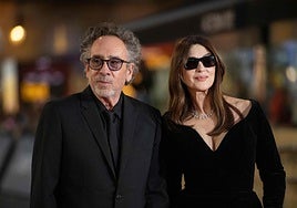 Tim Burton y Monica Bellucci, el año pasado en el Festival de Cine de San Sebastián.