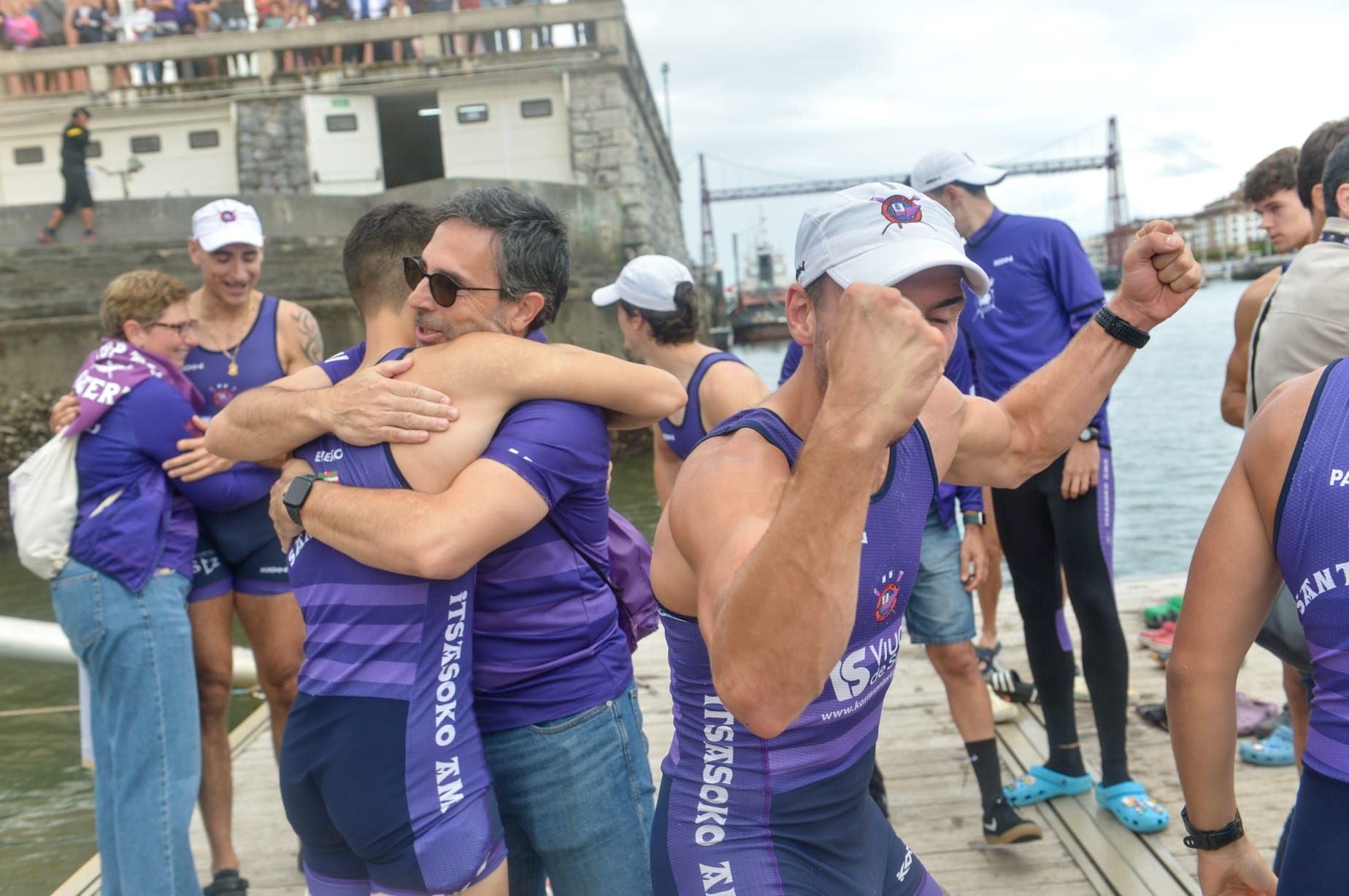 La gran fiesta de la &#039;Sotera&#039; tras conseguir el ascenso