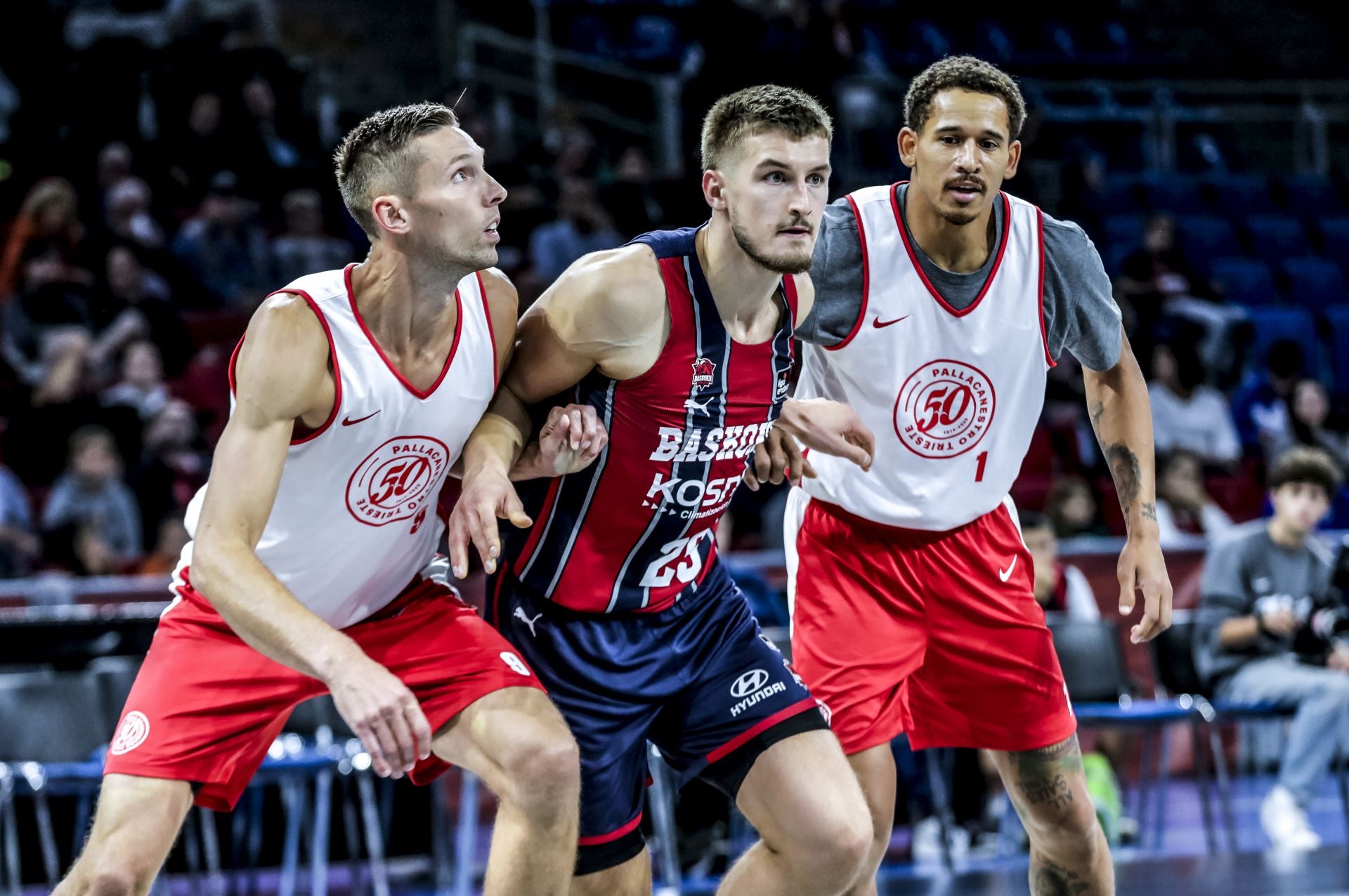 Las mejores imágenes del Baskonia-Pallacanestro Trieste