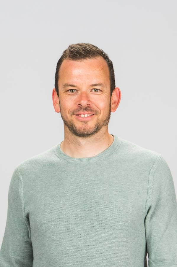 Imagen - Pedro Valenzuela, autor de 'Enséñame a leer. Guía práctica para enseñar a leer y escribir con el método Montessori'.