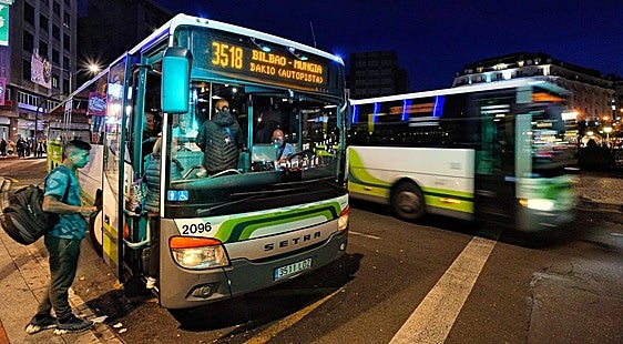 Piden explicaciones a la diputada de Transportes por el Bizkaibus nocturno
