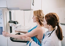Osakidetza rebaja a los 48 años el cribado de cáncer de mama cuando los expertos recomiendan a los 45