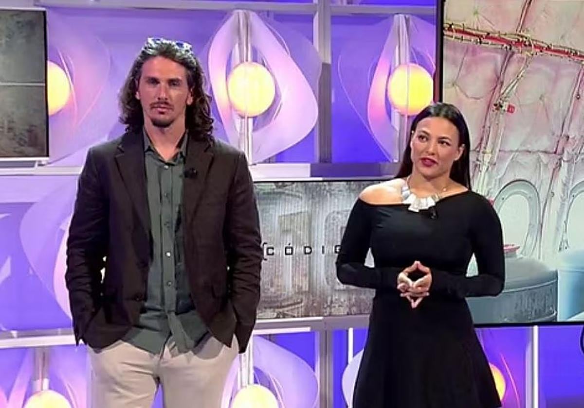 Elisa Mouliaá se suma a la teoría 'chemtrails' de conspiracionistas como Javi Poves: «Son intereses farmacéuticos»