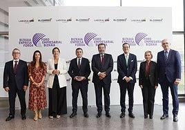 Oscar Villasante, Susana Andrés Gorgojo, Itxaso Berrojalbiz, Adolfo Plaza, Javier Ormazabal, Enrique de Ybarra, Ainara Basurko e Iñigo Barrenechea.