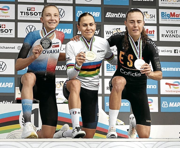 Gery, la ganadora, Chladonova, plata, y Paula Blasi, bronce.
