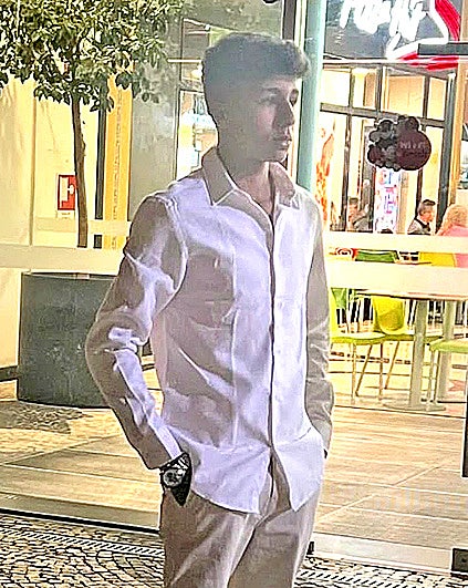 «Tuvo mala suerte. Le tocó a él», dicen los amigos de Haitam, el joven muerto de una puñalada en Solokoetxe