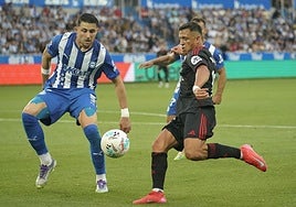 El Alavés aplica la sanción de la FIFA y deja a Garcés fuera de la convocatoria