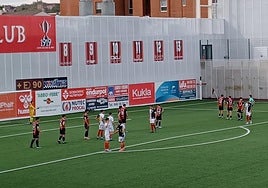 Un Arenas en inferioridad se reencuentra con la victoria