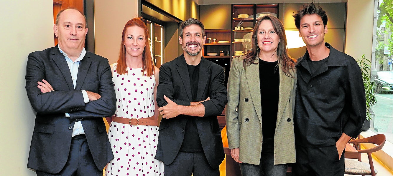 Juan Carlos González, Oiana Mendieta, Hugo Gainzarain, Ane Jimeno y Pablo López.