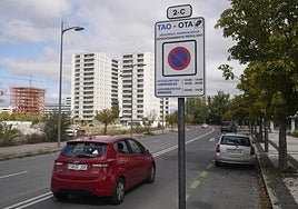 Las plazas de pago por las que protesta la asociación de vecinos de Zabalgana.