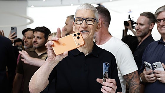 ¿Por qué nuestros iPhones son más tontos que en el resto del mundo?