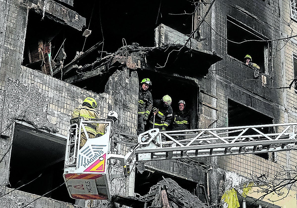 Ataque con misiles y drones rusos en Kyiv.