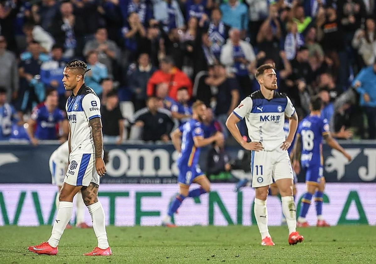 Las lesiones golpean a la delantera del Alavés