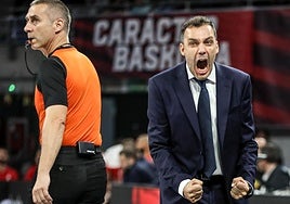Galbiati celebra una acción exitosa durante el Baskonia-Olympiacos.