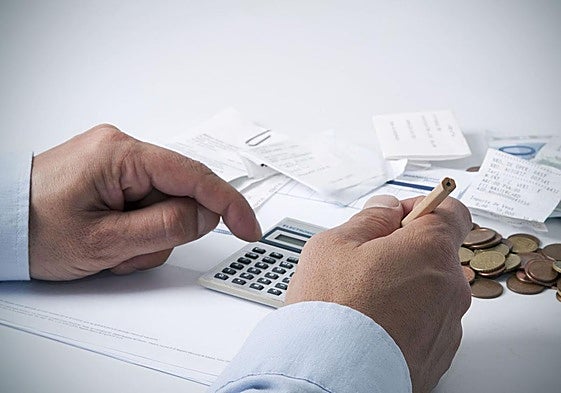 ¿Tengo que darme de alta en autónomos si con mi actividad sólo gano 300 euros?