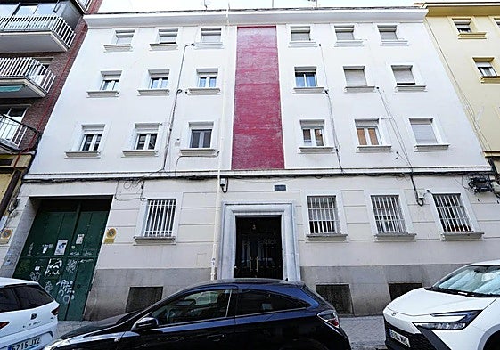 El edificio de Madrid en el que residían la madre y la pequeña.