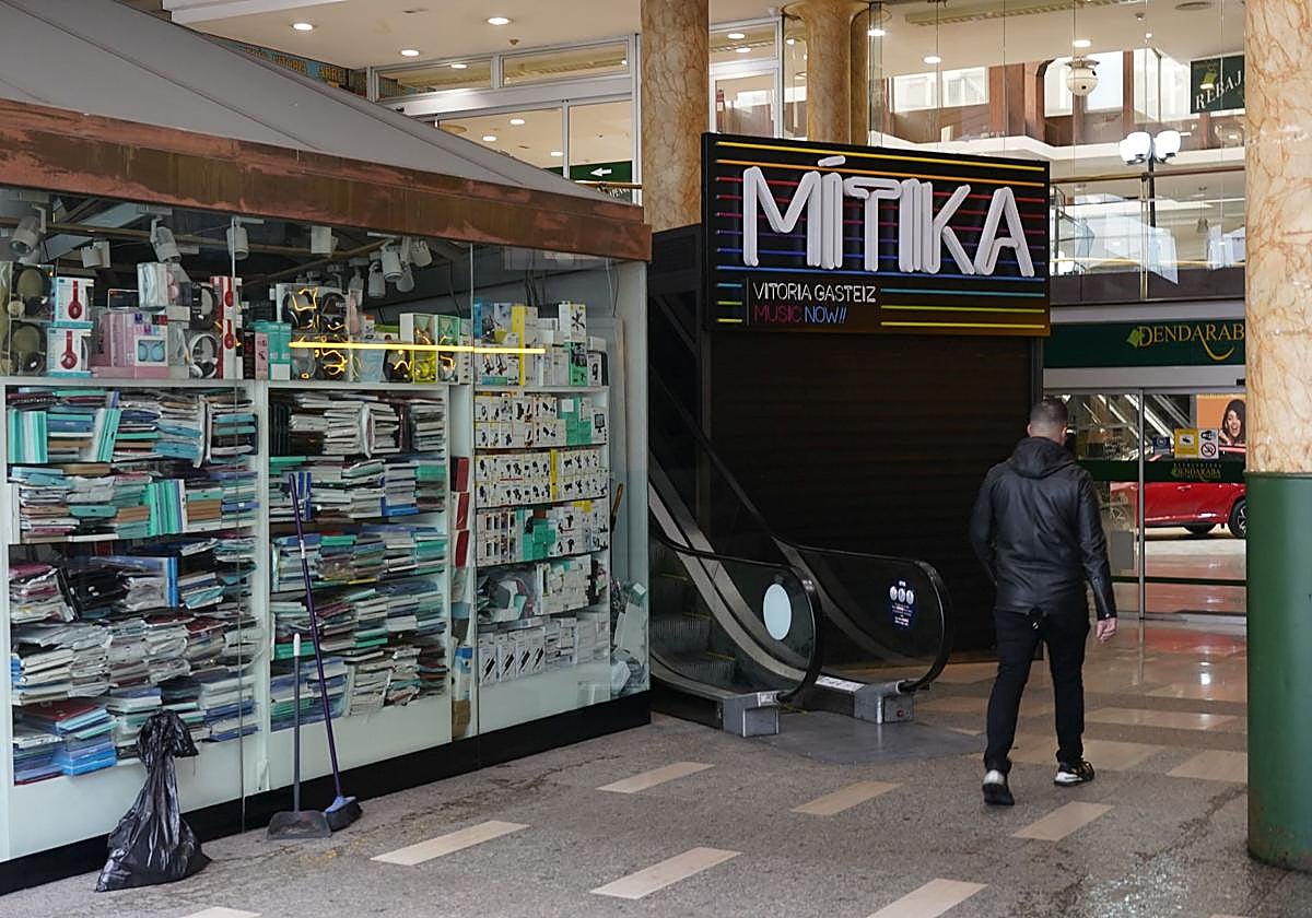 Exterior de la discoteca donde se produjo la agresión.