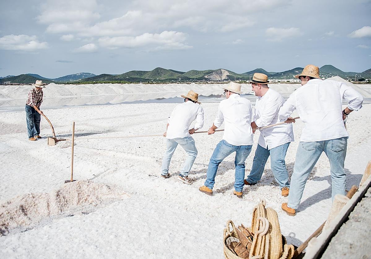 La fiesta de la tradición salinera en Ibiza