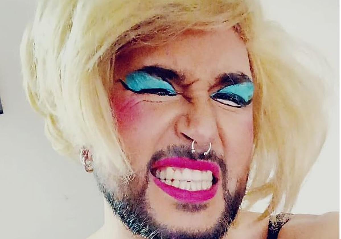 La más televisiva de Las Fellini se toma un «descanso» del grupo y vuela en solitario