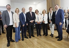 Koldo Berganzo, Amaia Antxustegi, Iñigo Ansola, Juan Mari Aburto, Itziar Rodilla, Begoña Díez, Lide Amilibia y Aitor Esteban.