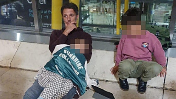 «Nos desvían a Barajas y nos dan hotel en Ávila», se quejan 180 viajeros que despegaron de Loiu