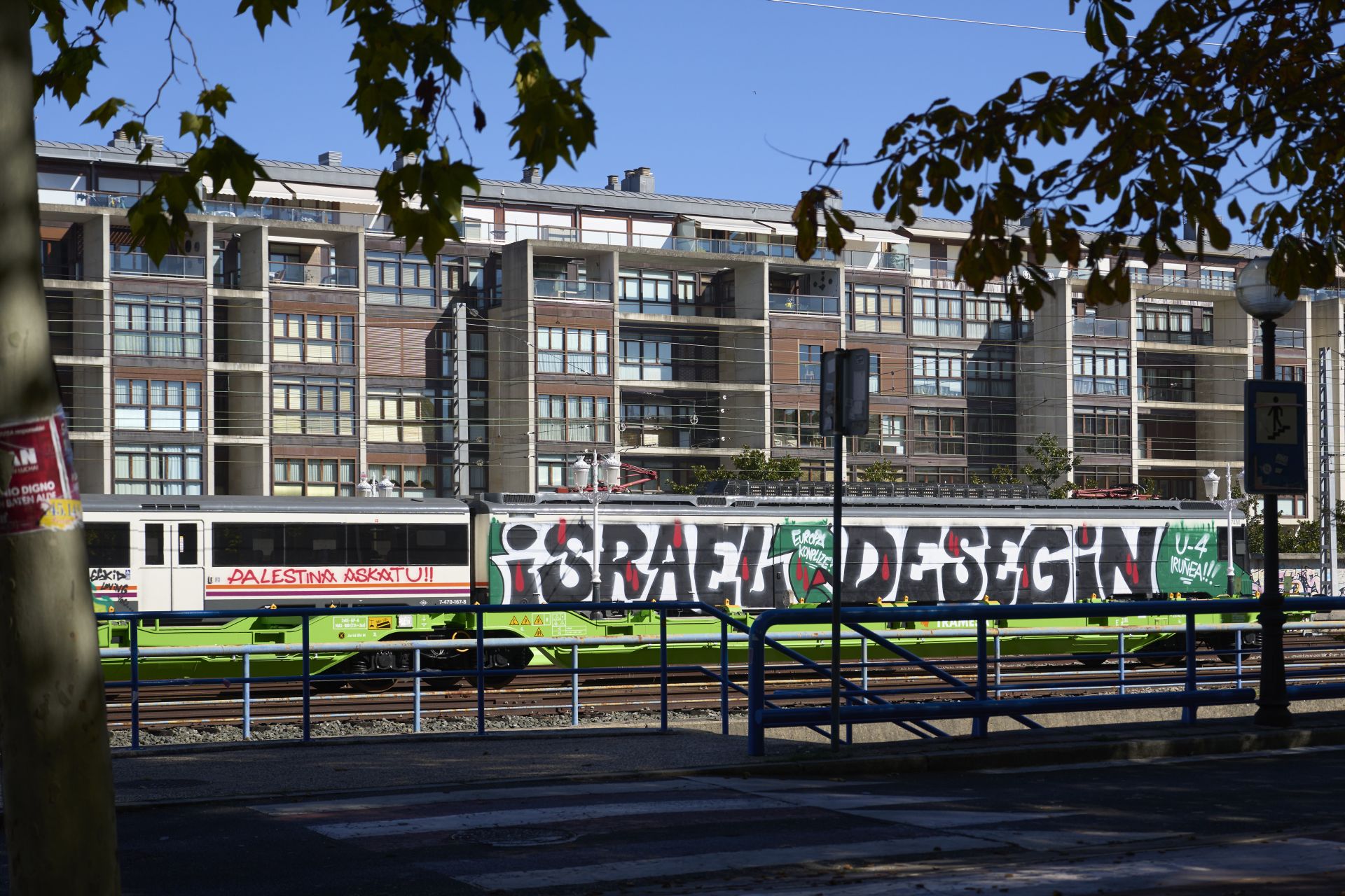 Las imágenes de las protestas propalestina en Vitoria