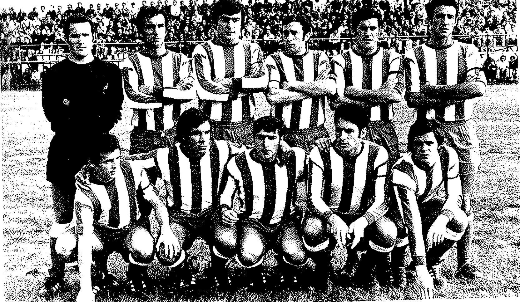 De pie, Espejo, Bernal, Zugadi, Tella, Luisi y Cristóbal. Abajo, Iturricha, Amézaga, Guereñu, Ciaurriz y Frechilla.