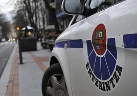 Detenido por robar una riñonera a una turista en Indautxu y coger el autobús para huir