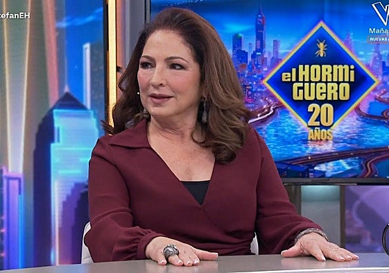 Gloria Estefan desvela el momento más surrealista que ha vivido con su marido: «Se olvidó de mí y me dejó ahí plantada»