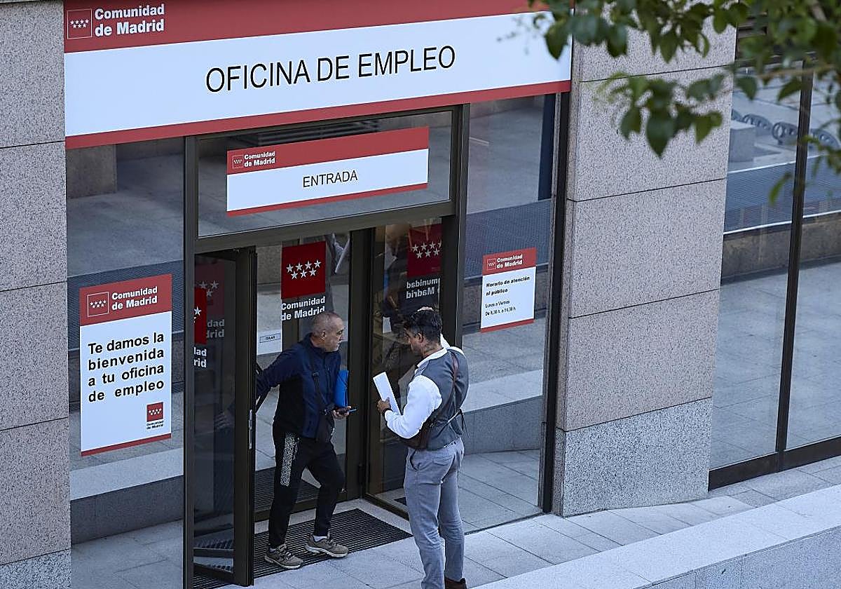 El SEPE permitirá con este requisito cobrar a la vez el Ingreso Mínimo Vital y el subsidio de mayores de 52 años