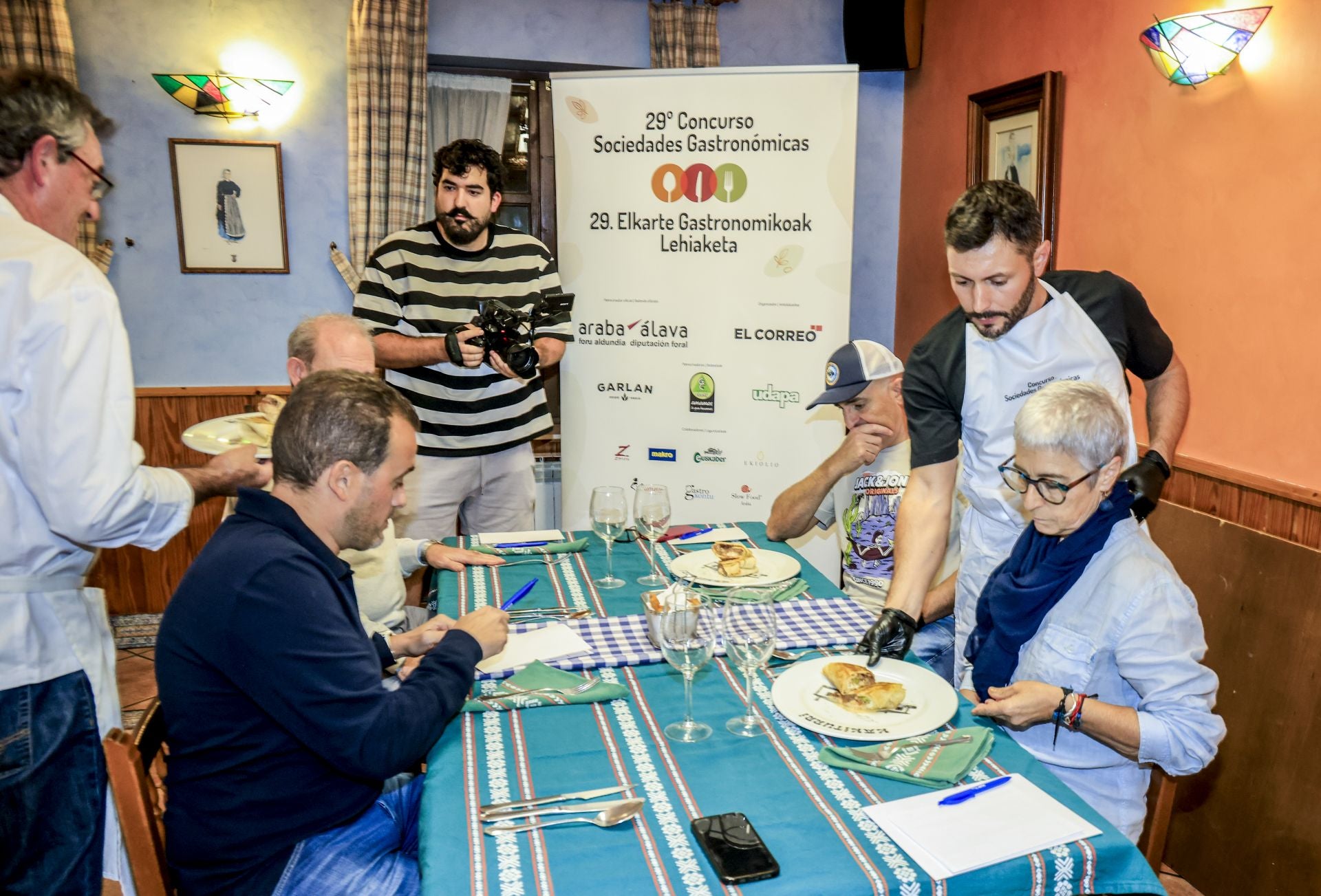 Así fue la cena de Kakiturri