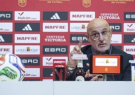 El enganchón de Luis de la Fuente con un periodista por Nico Williams y Lamine Yamal: «¿Has jugado a fútbol?»