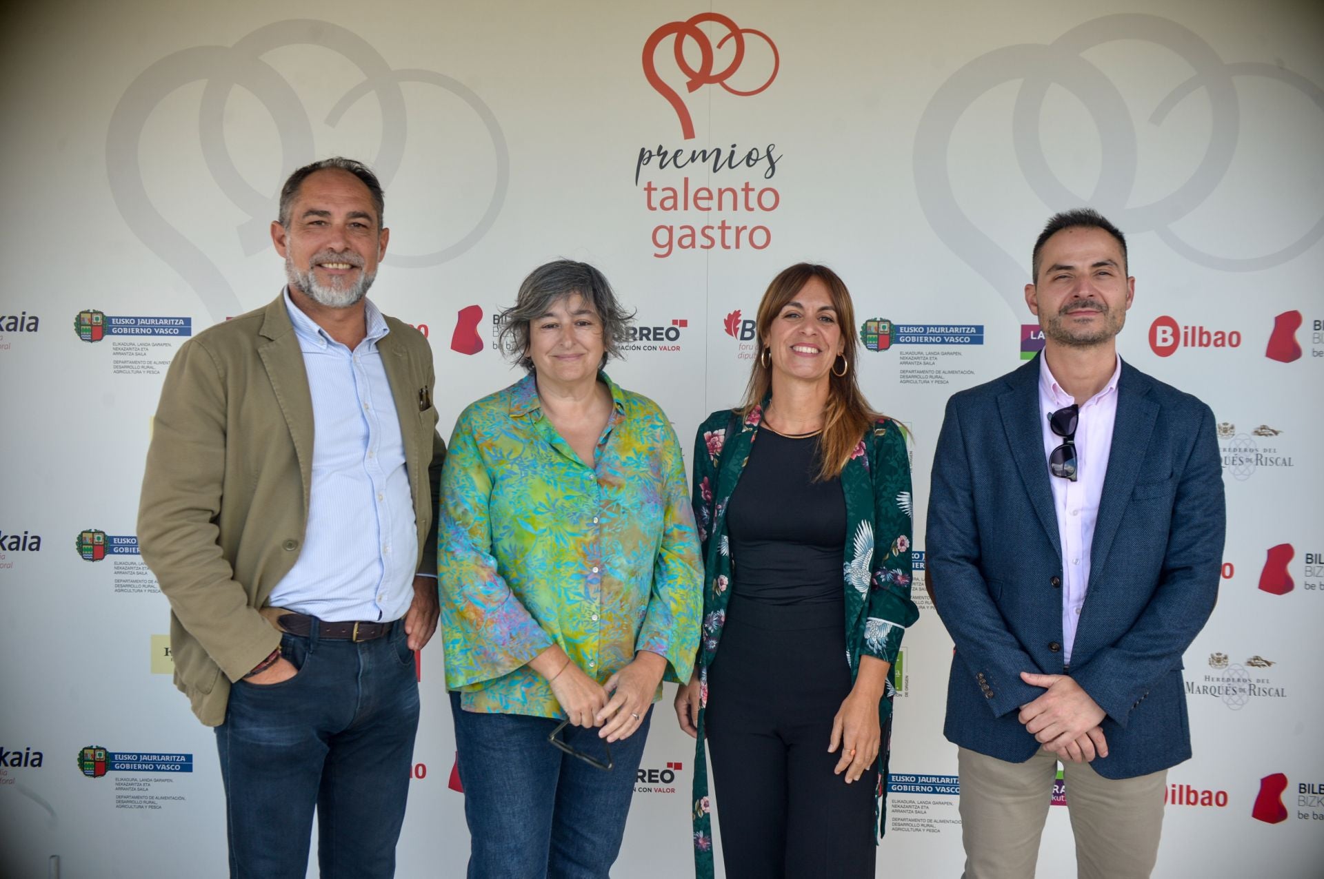 Juan Gómez, Silvia Díaz, Inés Jauregui y Felipe López.