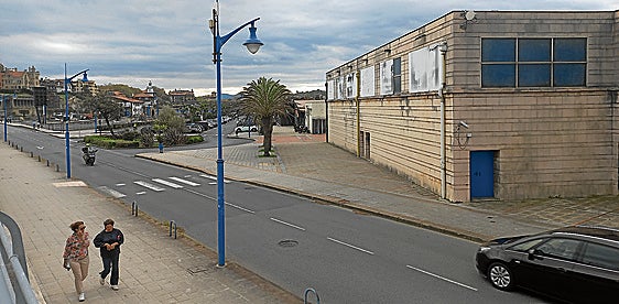 La renuncia de la empresa concesionaria complica aún más la revitalización del Puerto Deportivo de Getxo que languidece desde hace años.