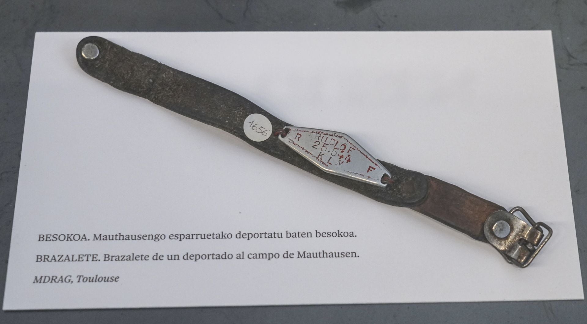 Las imágenes de la muestra de los vascos deportados a campos nazis