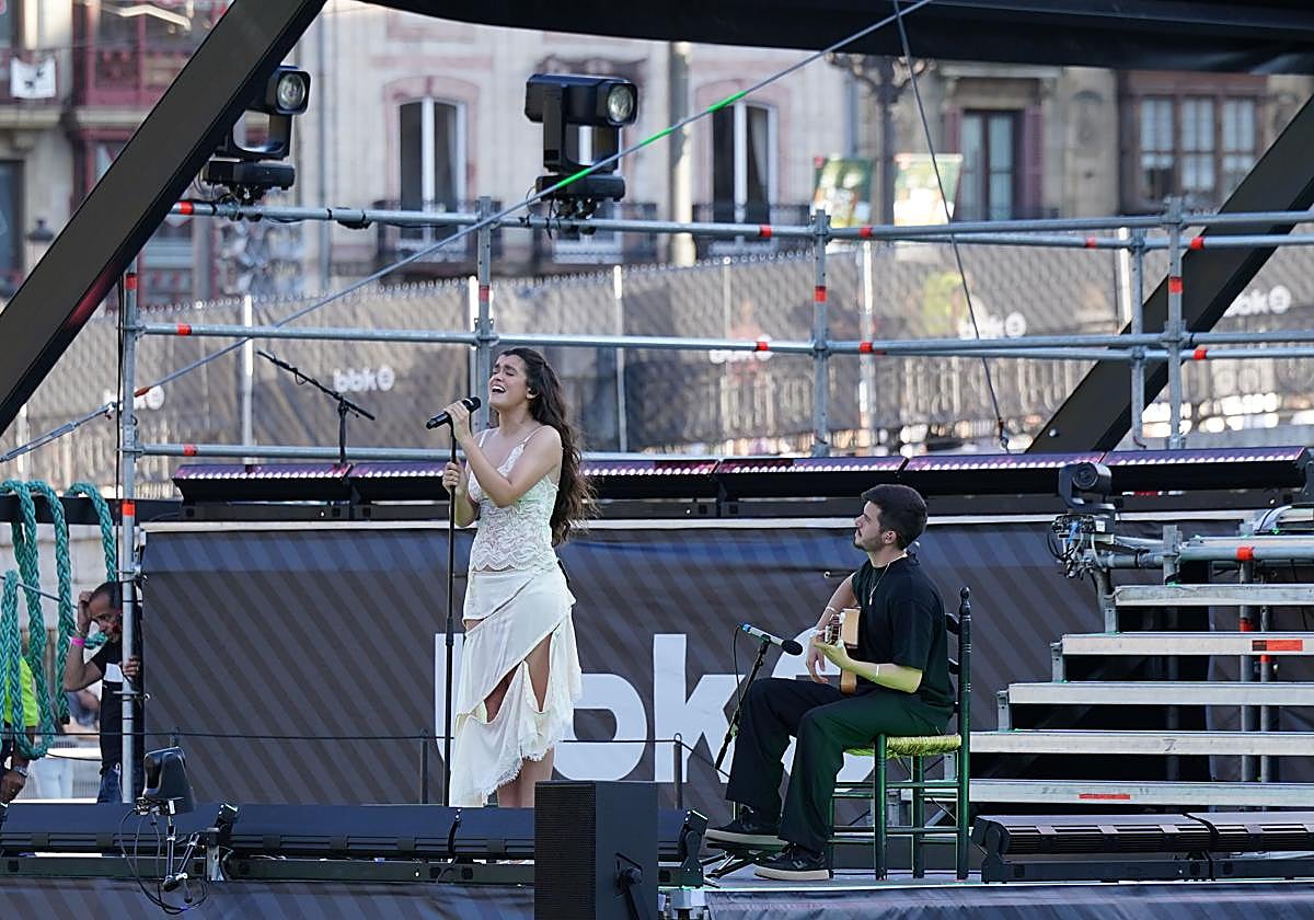 Amaia, durante su concierto en el BBK Ría de junio.