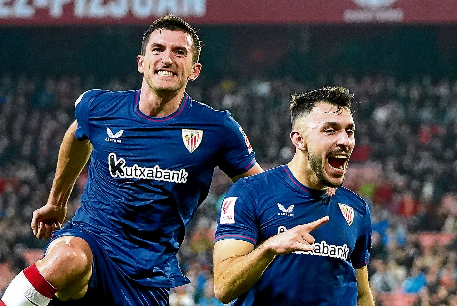 Segunda llamada de De la Fuente a dos centrales del Athletic a la vez