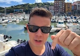 El influencer asturiano que bromea sobre el tiempo en Euskadi